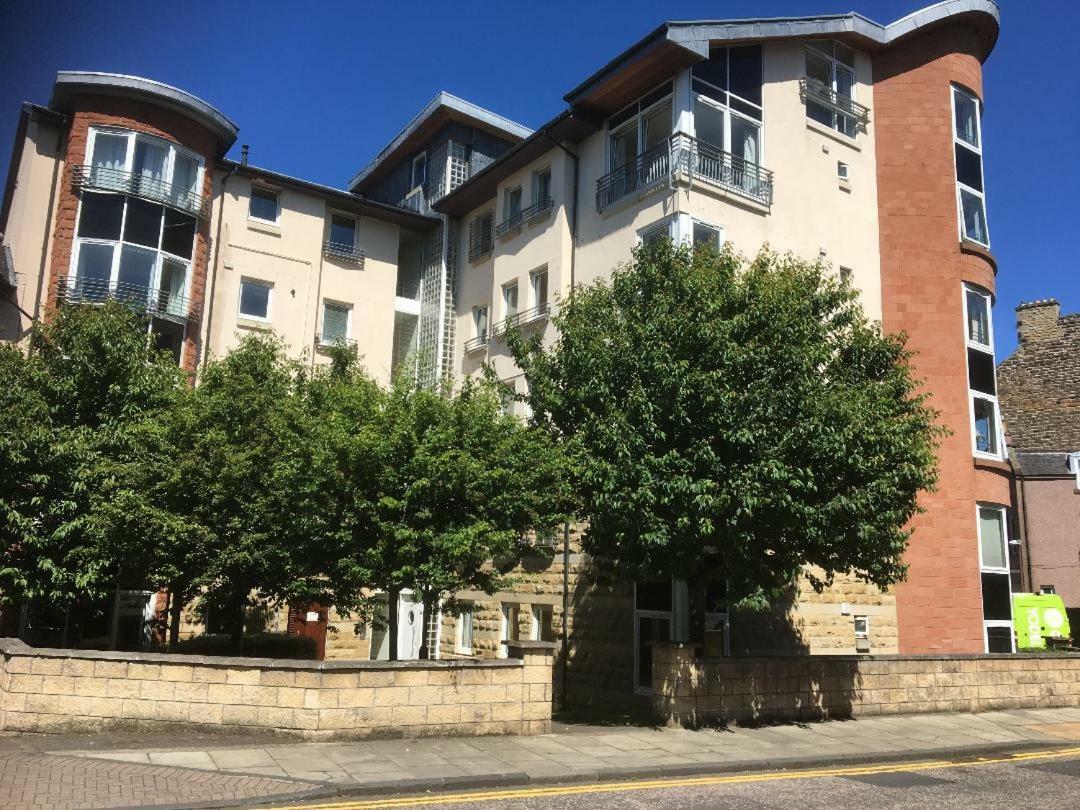 Holyrood Park Apartment Edinburgh Exterior foto